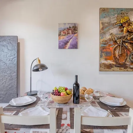 Clos Du Savoy - South Facing Balcony - Happy Apartamento Chamonix