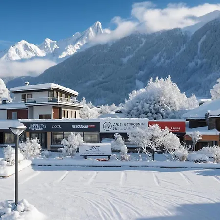 Clos Du Savoy - South Facing Balcony - Happy Apartman Chamonix