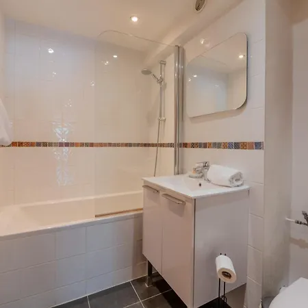 Apartman Clos Du Savoy - South Facing Balcony - Happy