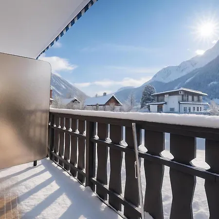 Clos Du Savoy - South Facing Balcony - Happy Apartman *