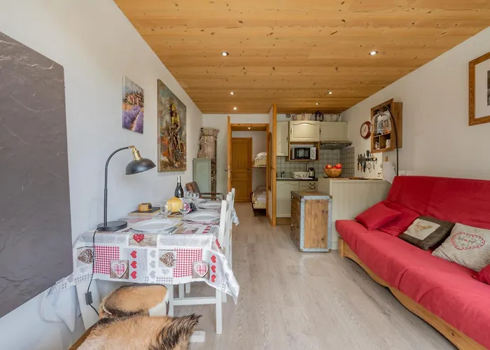 Clos Du Savoy - South Facing Balcony - Happy Apartment *